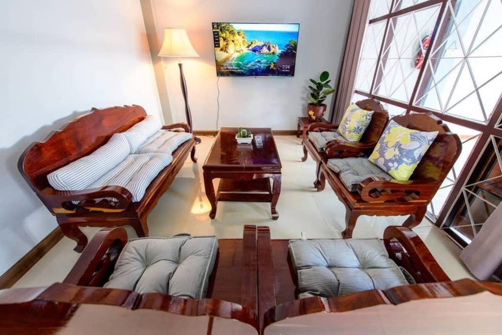 Bluebell House Hatyai - Cosy 3 Bedrooms For 10 Pax - 9 Mins Drive To Lee Grd Ban Kohong Exterior foto